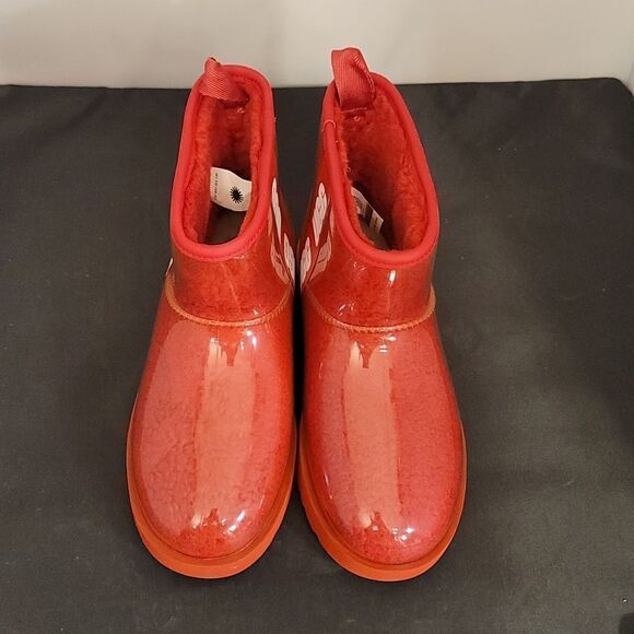 BRAND NEW UGG CLASSIC MINI - WOMEN'S - Picture 3 of 16